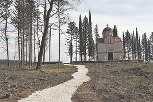 Με βασιλικές παρουσίες θα ταφεί τη Δευτέρα στο Τατόι ο τέως βασιλιάς Κωνσταντίνος