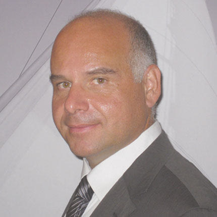 Ο δρ. Παναγιώτης Νεκτάριος