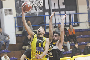 Ο Μηλαθιανάκης σε μία προσπάθειά του στο χθεσινό ματς του Εργοτέλη