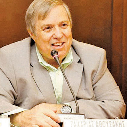 Ο Ζαχαρίας Αθουσάκης