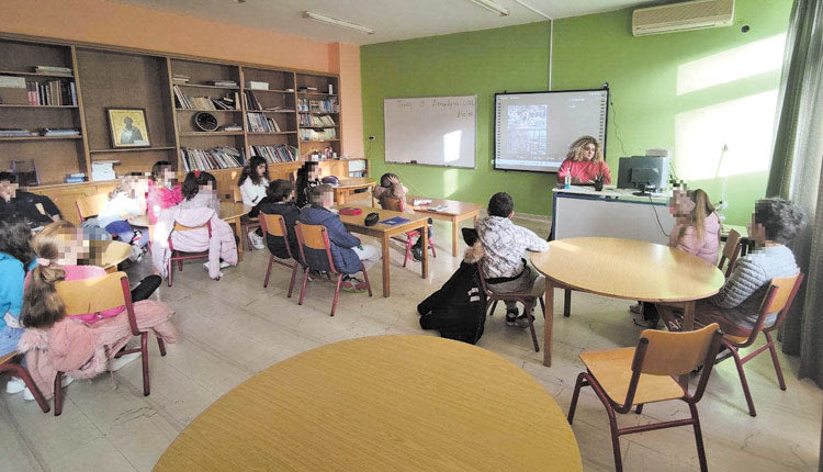 Οι μαθητές του Δημοτικού σχολείου Πύργου αγόρασαν τα φάρμακα για τη χελώνα «Τρούφα» από τη διαδικτυακή ξενάγηση στον Σύλλογο ΑΡΧΕΛΩΝ