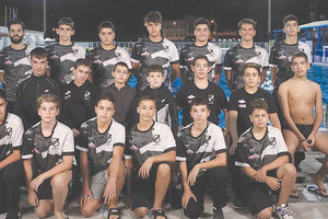 Η ομάδα πόλο Κ-15 του ΟΦΗ