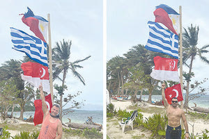 Μια ομάδα τεσσάρων παράτολμων Κρητικών, που είναι λάτρεις της θάλασσας και των εμπειριών που προσφέρει, ύψωσαν τη γαλανόλευκη στις μακρινές Φιλιππίνες.