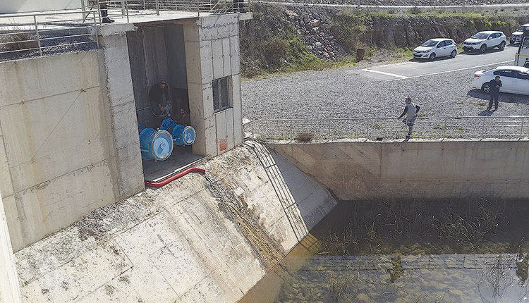 Αποσελέμης: Από τις υπερχειλίσεις του φράγματος στην πτώση της στάθμης κάτω από τη μέση 