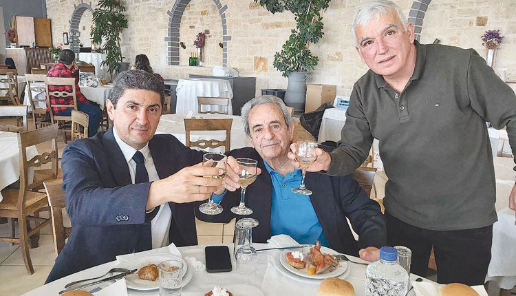 Αυγενάκης: “Σύντομα θα φτιαχτεί το στάδιο Ελευθερίας”