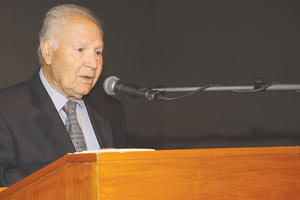 ΣΕ ΗΛΙΚΙΑ 87 ΕΤΩΝ ΠΕΘΑΝΕ Ο ΘΕΟΧΑΡΗΣ ΔΕΤΟΡΑΚΗΣ