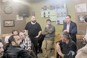 Συνάντηση με εκπροσώπους, φορείς και πολίτες είχε ο Φραγκίσκος Λαμπρινός στο Τυμπάκι, στο πλαίσιο συνάντησης που οργάνωσαν φίλοι του.