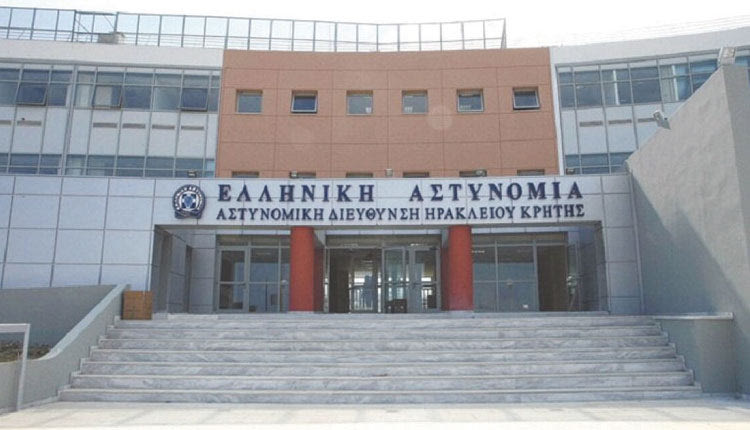 Η καταγγελία έγινε από τη μητέρα της ανήλικης