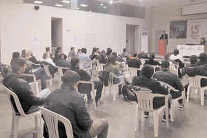 Εκδήλωση της ΟΠ Κρήτης της ΚΝΕ  πραγματοποιήθηκε στο πλαίσιο της τρίμηνης καμπάνιας γνωριμίας με την ΚΝΕ και αγωνιστικής συμπόρευσης με το ΚΚΕ, με τίτλο «Οι θέσεις της ΚΝΕ ενάντια σε όλα τα ναρκωτικά - Το φαινόμενο του ναρκοτουρισμού!», το Σάββατο 28 Γενάρη στο Ηράκλειο