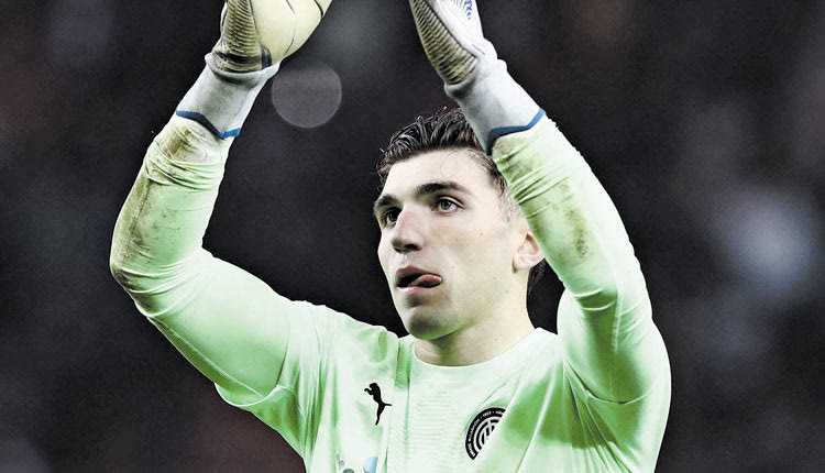   Κορυφαίος του ΟΦΗ    ο Μανδάς