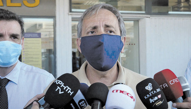 Ο αερολιμενάρχης Γιώργος Πλιάκας