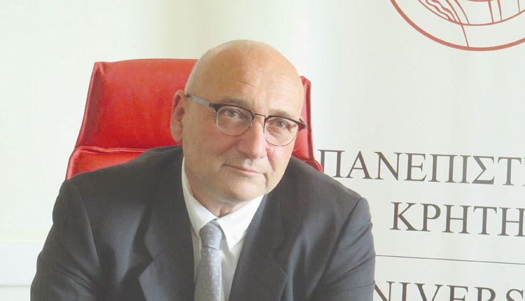 Ο πρύτανης του Ιδρύματος, καθηγητής Γιώργος Κοντάκης