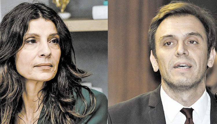 Σκληρή κόντρα μεταξύ Τσαπανίδου και Μάντζου με φόντο τις υποκλοπές