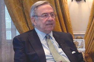 Σε ιδιωτικό θεραπευτήριο στην Αθήνα μεταφέρθηκε εσπευσμένα την Τετάρτη ο τέως βασιλιάς της Ελλάδας, Κωνσταντίνος, μετά το ισχαιμικό επεισόδιο