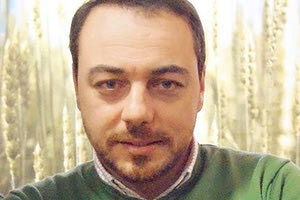 Toυ Φραγκίσκου Παρασύρη•