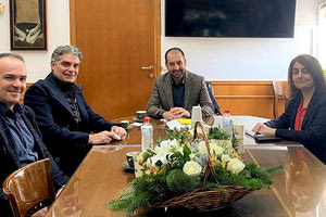 Η ανάπτυξη της χειροτεχνίας  στην Περιφέρεια Κρήτης ήταν το θέμα συνάντησης