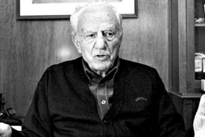 ο Χαρίλαος Φλωράκης