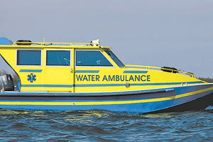 πλωτό ασθενοφόρο