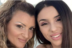 η  μητέρα της 21χρονης Έμμας η οποία παρασύρθηκε και σκοτώθηκε από αυτοκίνητο