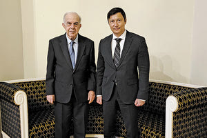 Λαμπρινός με τον ομόλογό του στοΤαλίν Mihhail Kõlvart