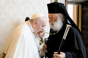Συνάντηση του Πατριάρχη Αλεξανδρείας με τον Πάπα στο Βατικανό