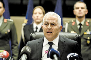 ο επίτιμος αρχηγός ΓΕΕΘΑ και πρώην υπουργός Άμυνας Ευάγγελος Αποστολάκης