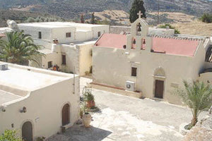 ΜΟΝΗ ΟΔΗΓΗΤΡΙΑΣ