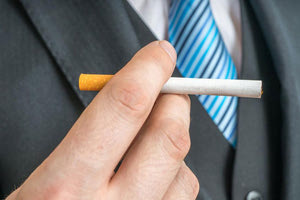 Εθισμός το κάπνισμα, αλλά μπορεί να κοπεί “μαχαίρι”