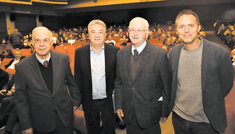 «Η ίδια η βιβλιοθήκη του μαρτυρεί ότι ο Βενιζέλος ήταν ένας πραγματικός βιβλιοφάγος»