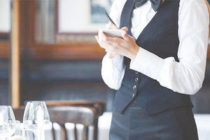 “Μας θέλουν σκλάβους” λένε οι ξενοδοχοϋπάλληλοι