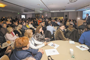 Πολύ ευχαριστημένοι στο επιτελείο του Γιώργου Αλεξάκη με την πρώτη μάζωξη του υποψήφιου δημάρχου.