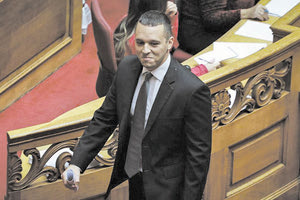 Τροπολογία: Κατατέθηκε στη Βουλή το «μπλόκο» στο κόμμα του Κασιδιάρη