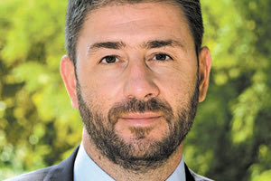 ΑΝΔΡΟΥΛΑΚΗΣ ΝΙΚΟΣ