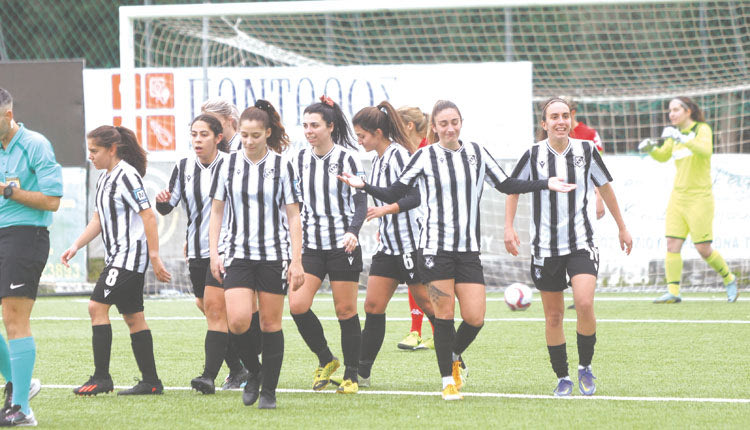 Ακόμα μια εύκολη νίκη πανηγύρισαν οι γυναίκες του ΟΦΗ