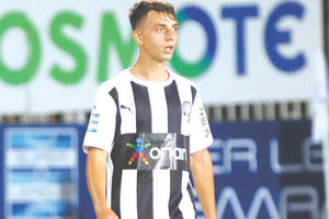 Ο Γιάννης Αποστολάκης