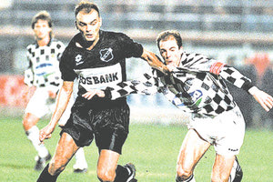 ΟΦΗ-Μποαβίστα Πριν από το ευρωπαϊκό παιχνίδι του ΟΦΗ με την Μποαβίστα  τον Νοέμβριο του 1993 στο “Γεντί Κουλέ”