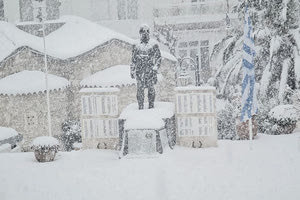 Ένταση των φαινομένων από το απόγευμα χθες