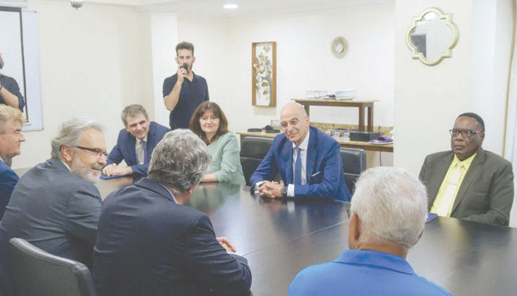 Ο υπουργός παρευρέθηκε στην ολοκλήρωση της τελετής αδελφοποίησης του Δήμου Σητείας με το Μοντέγκο Μπέι