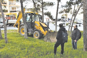 Η κινητοποίηση των κατοίκων εμπόδισε την κοπή των δέντρων