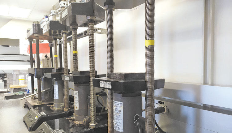 Όλο το υλικό που συνέλεξαν οι επιστήμονες θα μελετηθεί στις εγκαταστάσεις του ΕΛΚΕΘΕ