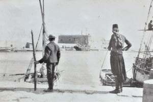 ΦΩΤΟΗΜΕΡΑΣ: Στο λιμάνι του Ηρακλείου το 1907.