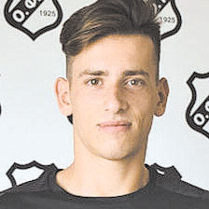 Στην SL2  με άλλη φανέλα…