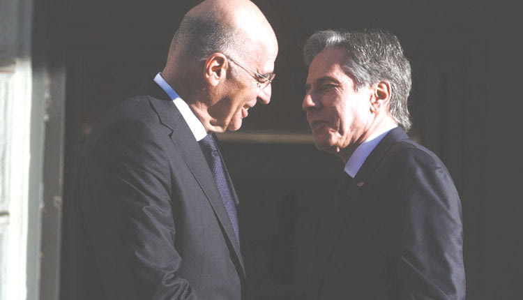 Δενδιας: Σε ιδιωτικό νοσοκομείο μετέβη ο υπουργός Εξωτερικών, αμέσως μετά τη συνάντηση που είχε με τον Αμερικανό ομόλογό του, Άντονι Μπλίνκεν.