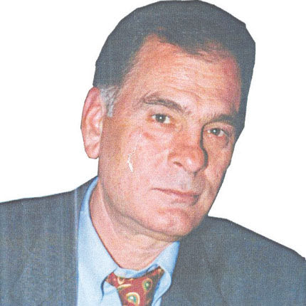 Ο Νίκος Μανδαλάκης