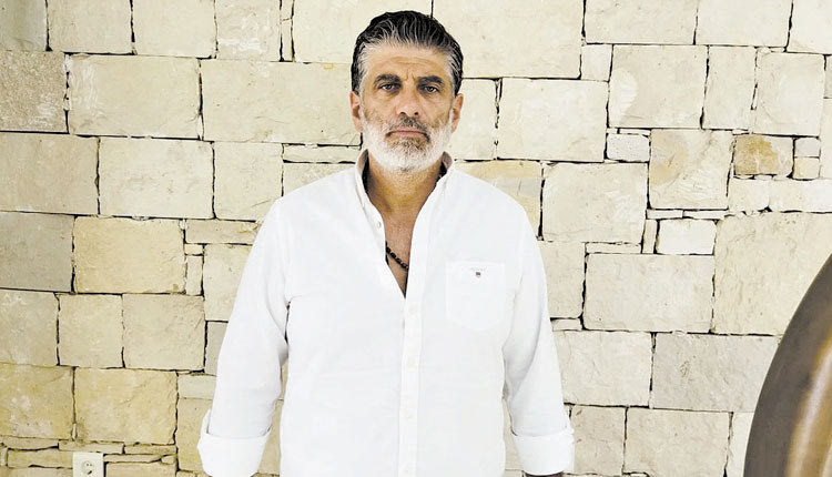 Ο Μύρων Χιλετζάκης 