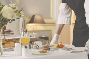 Στη... διαιτησία για τη σύμβαση ξενοδόχοι και εργαζόμενοι