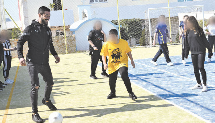 Μήνυμα κατά της βίας από 	τον ΟΦΗ στη Χερσόνησο