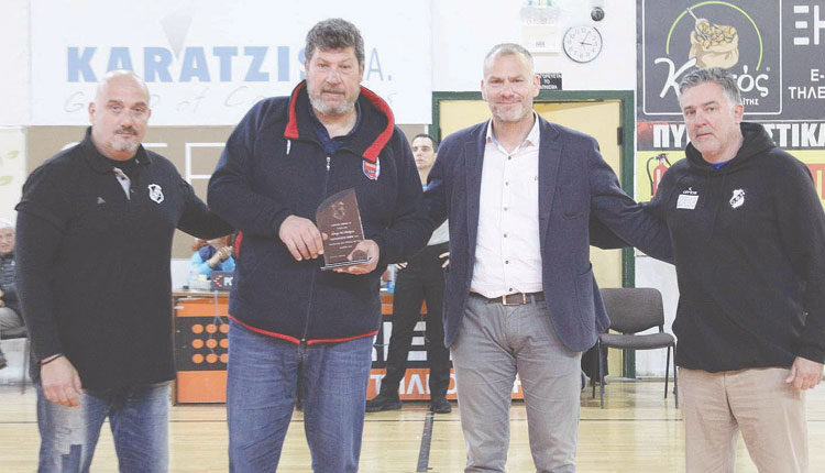 Βράβευσε τον Φάνη ο ΟΦΗ