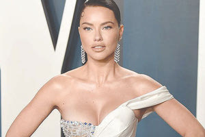 Μία από τις πιο όμοφες γυναίκες του κόσμου, η Αντριάνα Λίμα, θα είναι πρέσβειρα της FIFA, όπως ανακοίνωσε η Παγκόσμια Ποδοσφαιρική Ομοσπονδία.