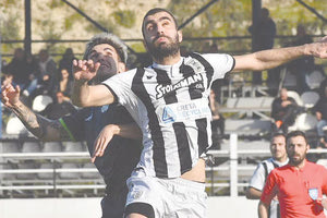 Μονομαχία του Μαγάκη με τον Αρμόα στο ντέρμπι του Κρουσώνα